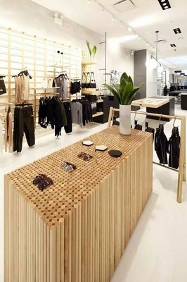 炫酷揭幕！Lululemon美國首家前衛(wèi)服飾實驗店引領(lǐng)零售新浪潮